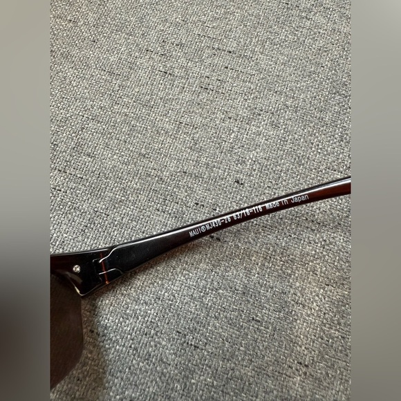 Maui Jim Middles Sunglasses MJ 430 26 63/16 116
Matte Rootbeer Scratched Lenses - Picture 7 of 8
